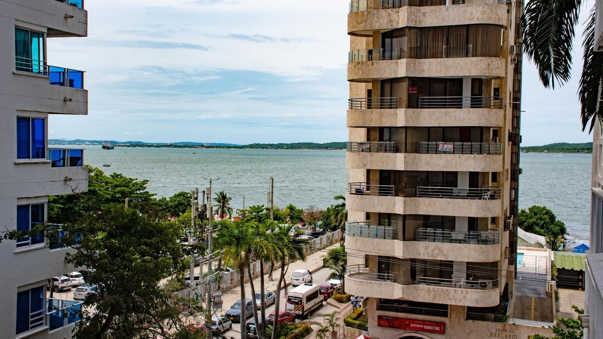 Lindo Apto Amoblado Conquistador Apartamento